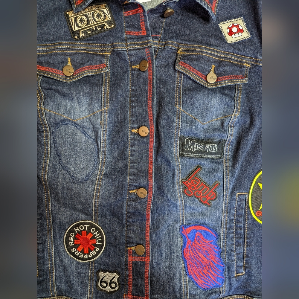 Rocker Jean ๐ค Jacket - Picture 12 of 17